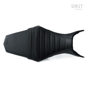 Unit Garage Seat Cover in Black Leather for Yamaha MT 09