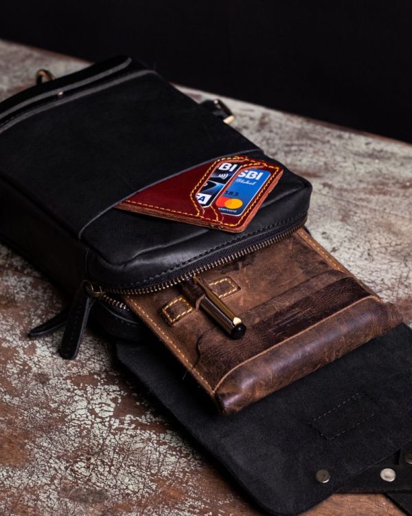 Trip Machine Thigh Bag Black