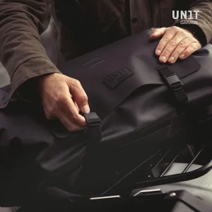 Unit Garage Khali Duffle Bag 30L TPU Waterproof Black, Motoee.com