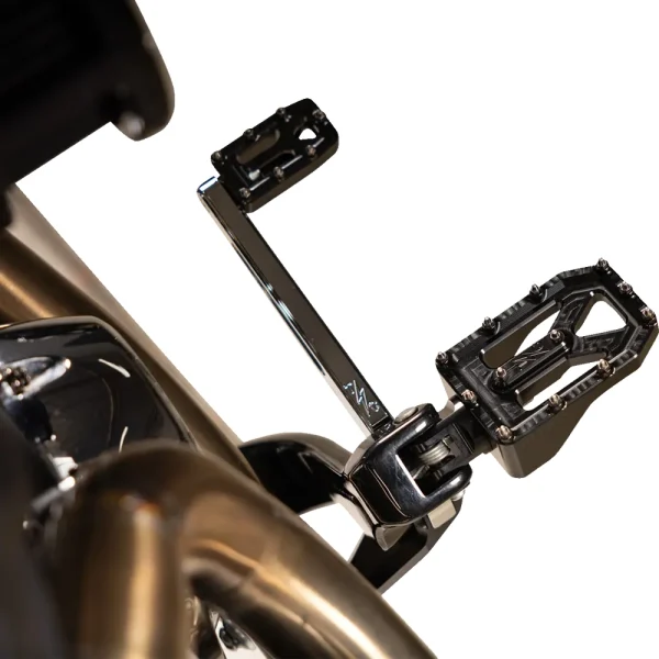 Thrashin Supply Aggressor Foot Pegs Black