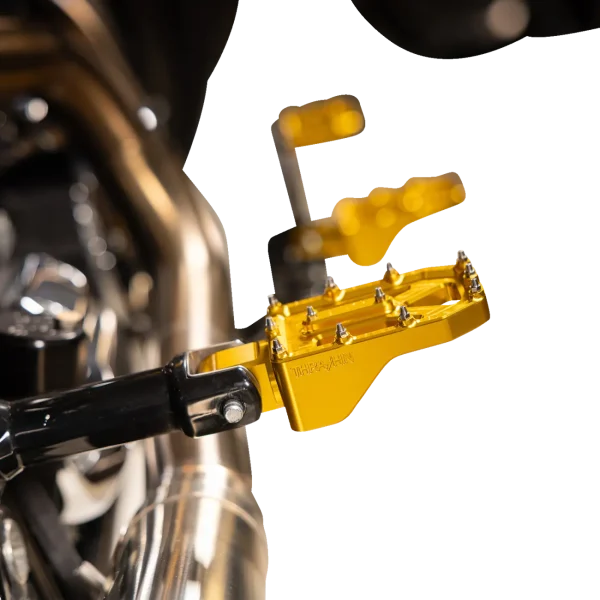 Thrashin Supply Aggressor Foot Pegs Gold